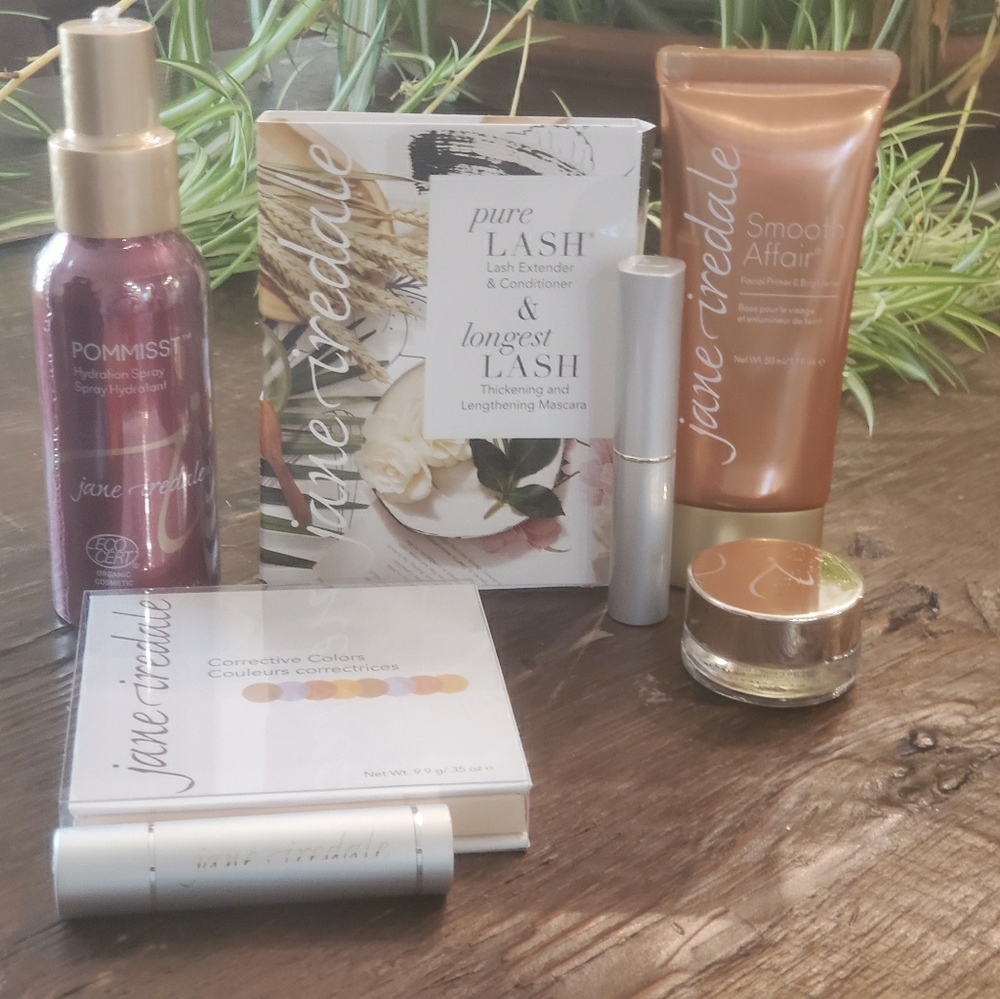 Jane Iredale